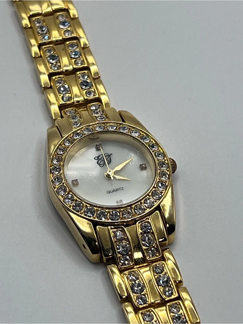 Vintage Elizabeth Taylor Gold Tone Watch